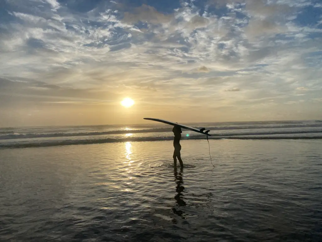 Surf Retreats in Byron Bay